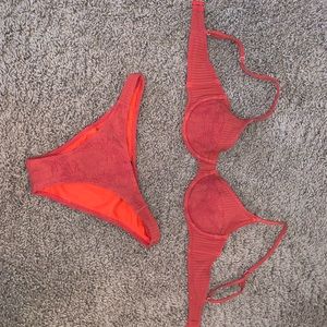 Triangl orange bikini